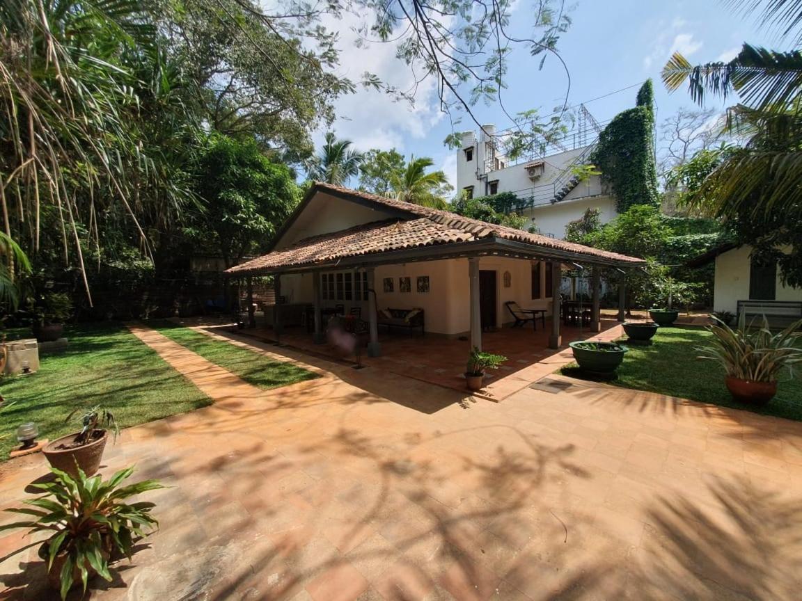 Agora Villa By Esperanza Tangalle Bagian luar foto